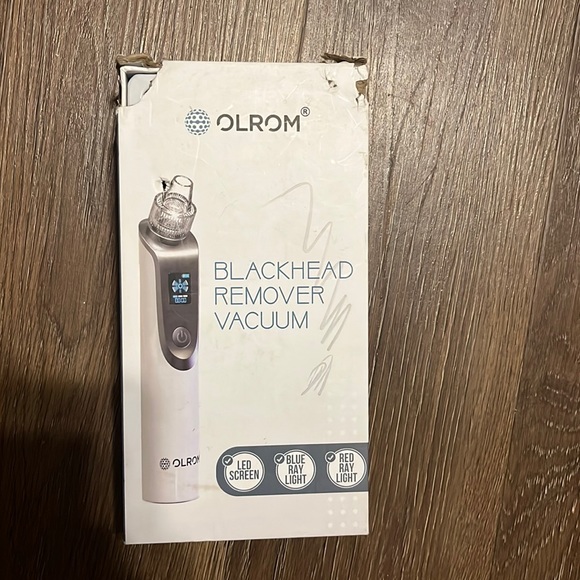 Olrom black head remover vacuum - Picture 1 of 3